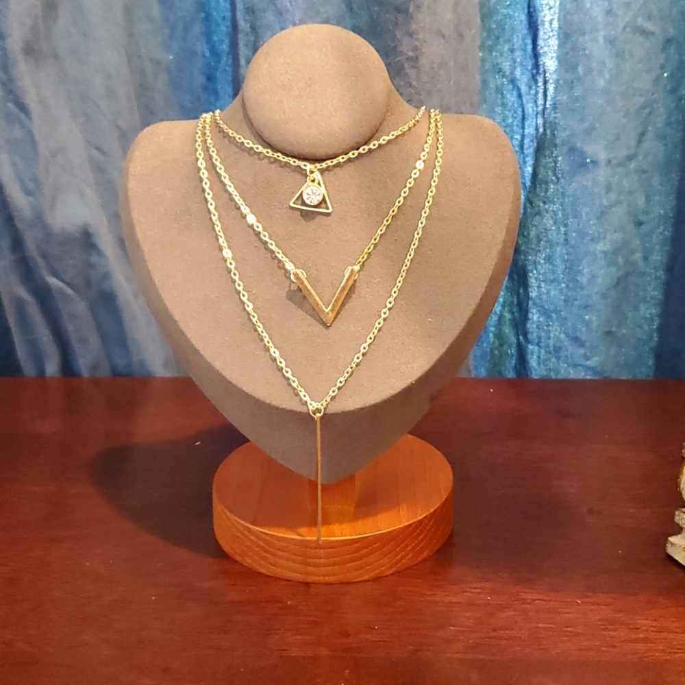 Beautiful multilayer necklace